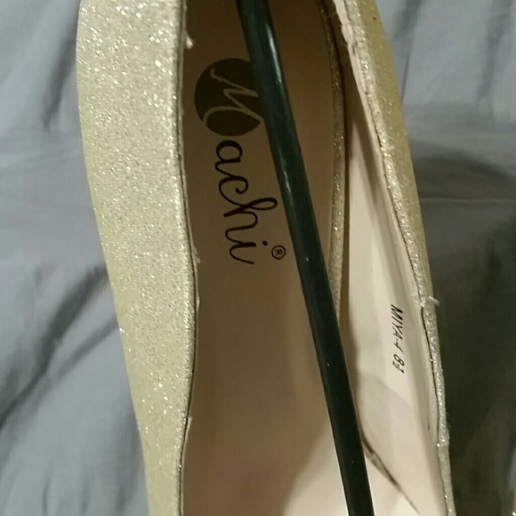 Beige Shimmer pump - Picture 3 of 7